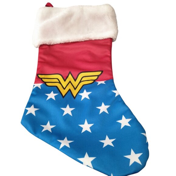 WONDER WOMAN 17 INCH CHRISTMAS STOCKING MULTICOLORED CB1 - Picture 1 of 4